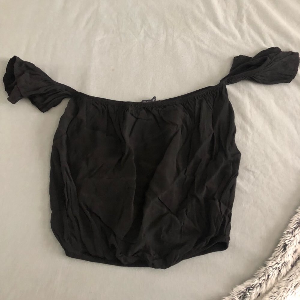 Flowy Tube Top with Attached Shoulder Ruffle